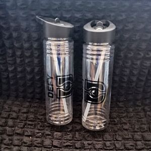 3/$10 🌟 NEW Set of 2 Defy Clear Black Water Bottles Tumblers with Straws  2/2